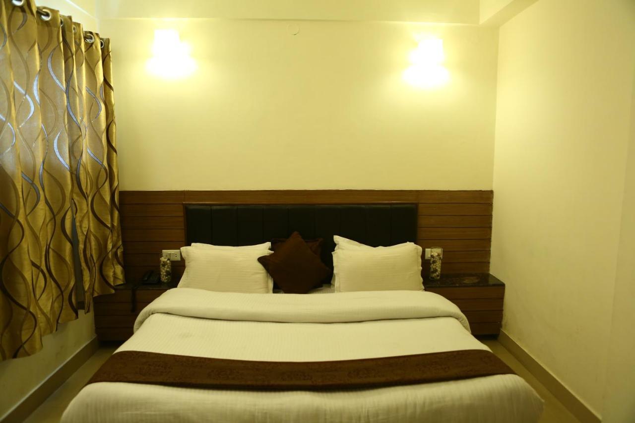 Hotel Devlok Primal Masuri Exterior foto
